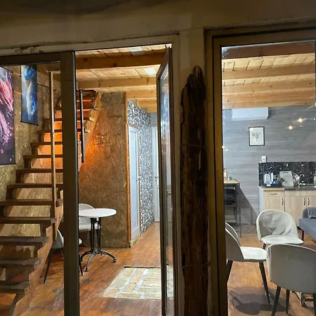 Zmajevo Gnezdo Ii Water House Villa *