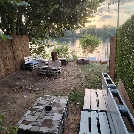 Zmajevo Gnezdo Ii Water House *